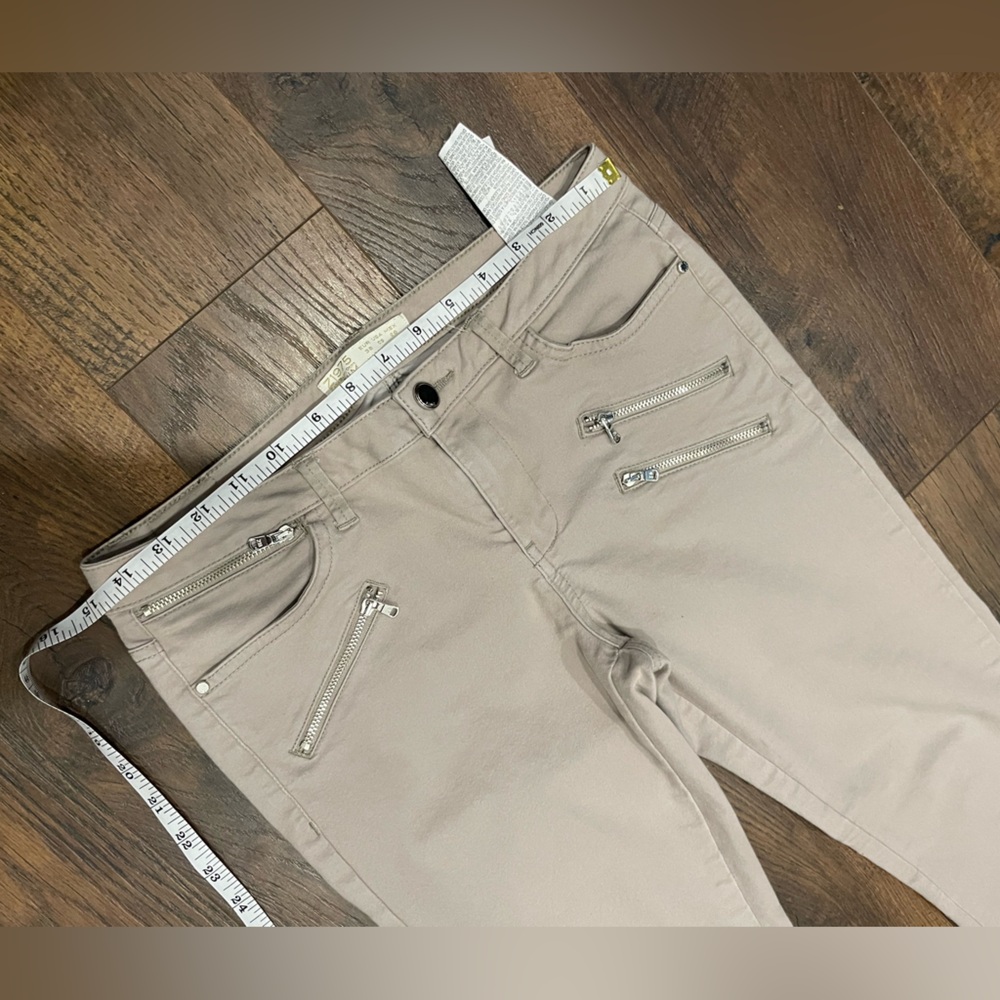 Zara Basics Z1975 Tan Skinny Denim Jeans with Sleek Design